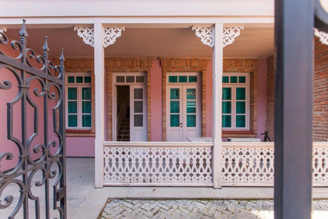 On Saadi Str Old Апартаменты